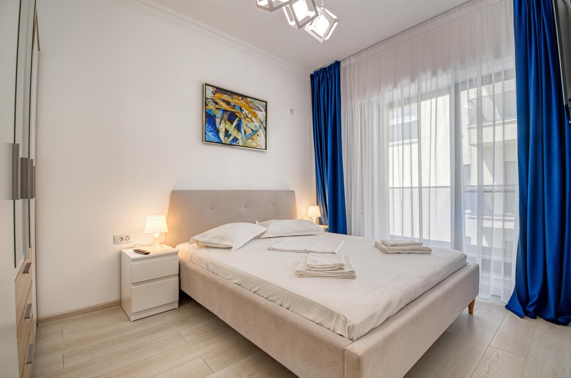Azure Sea Apartments - Bychoice Mamaia Exterior foto