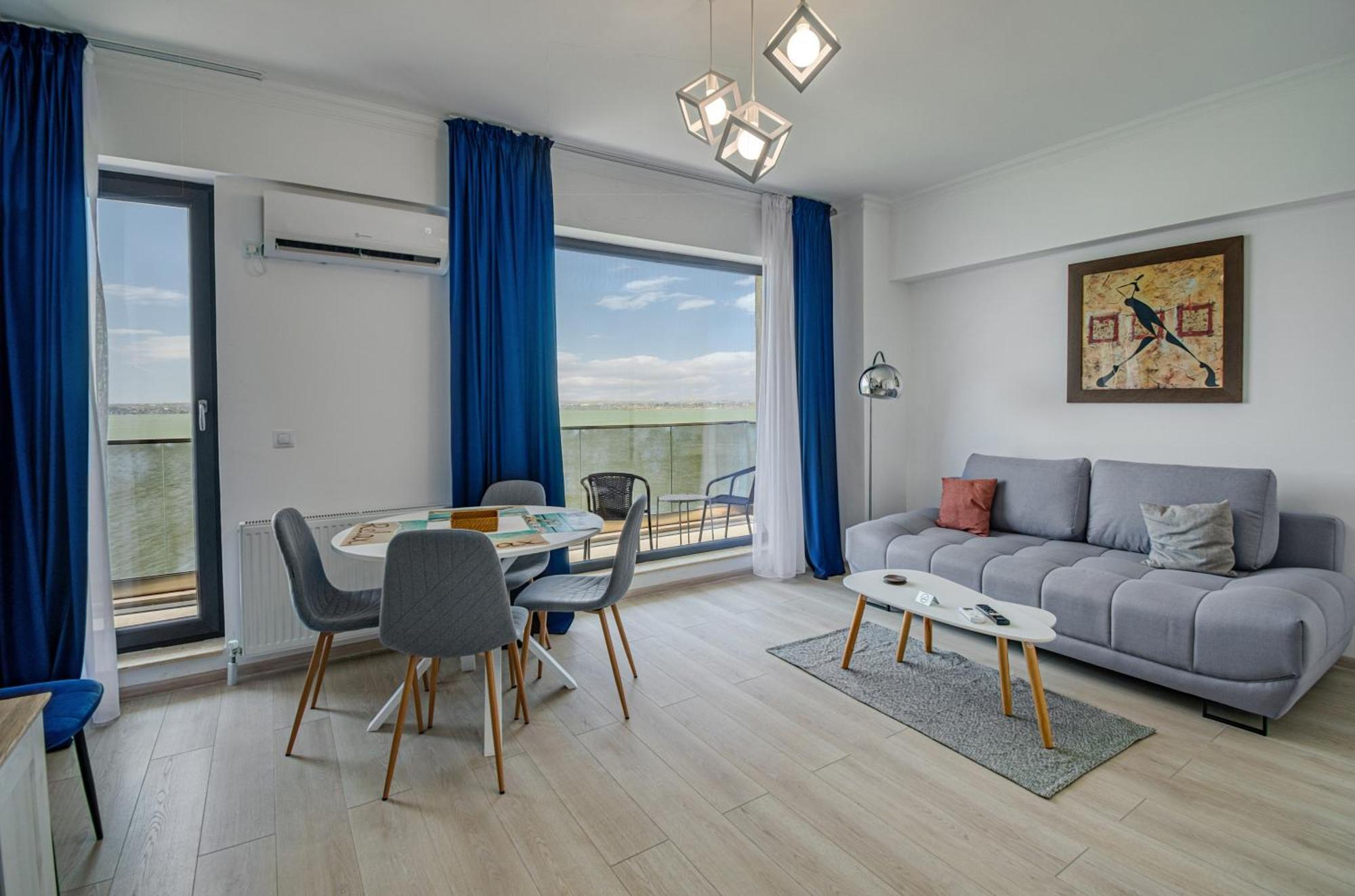 Azure Sea Apartments - Bychoice Mamaia Exterior foto