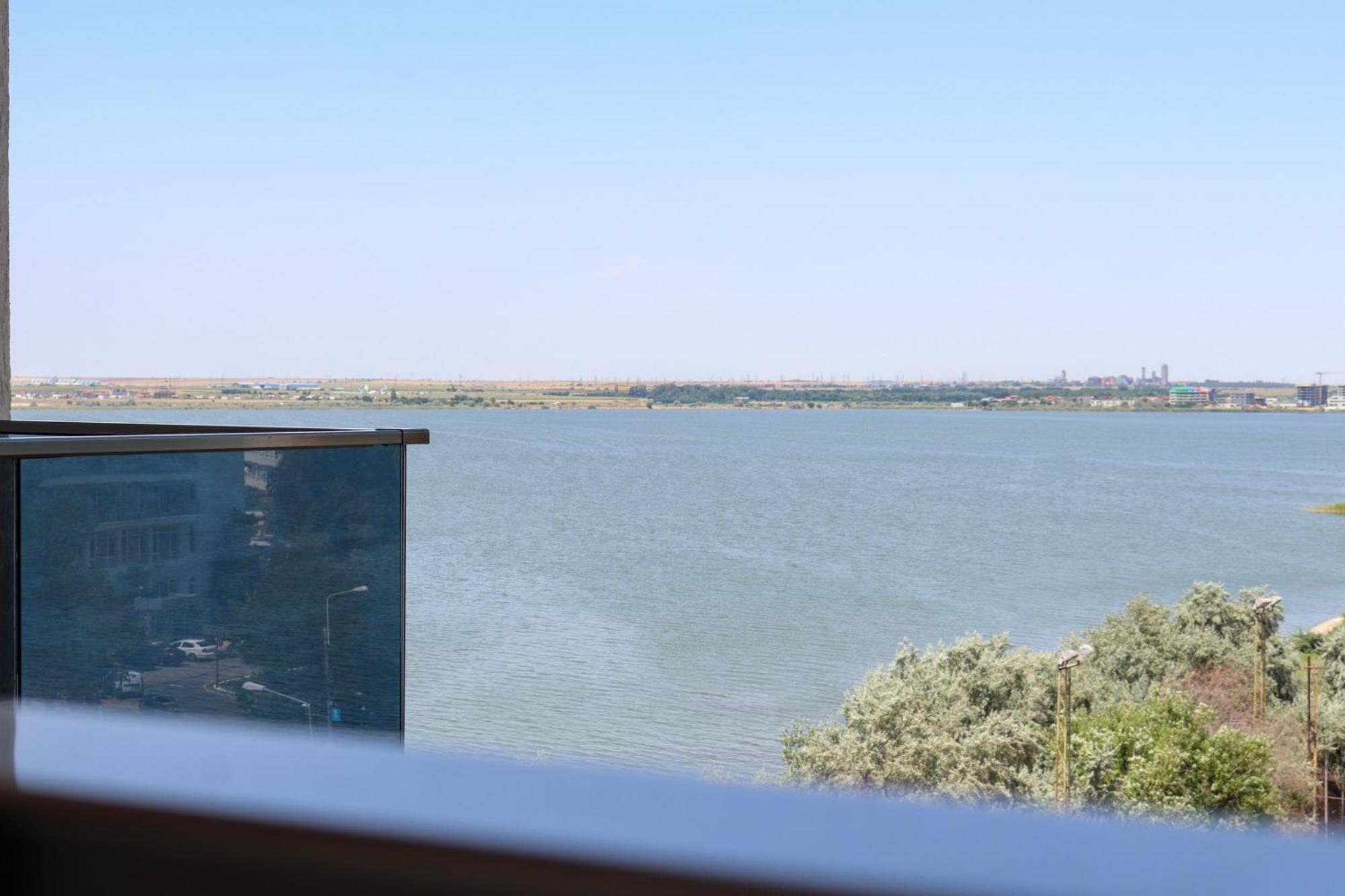 Azure Sea Apartments - Bychoice Mamaia Exterior foto